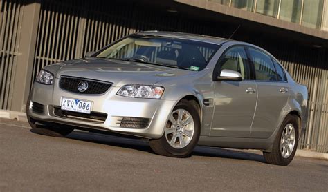 holden commodore omega review